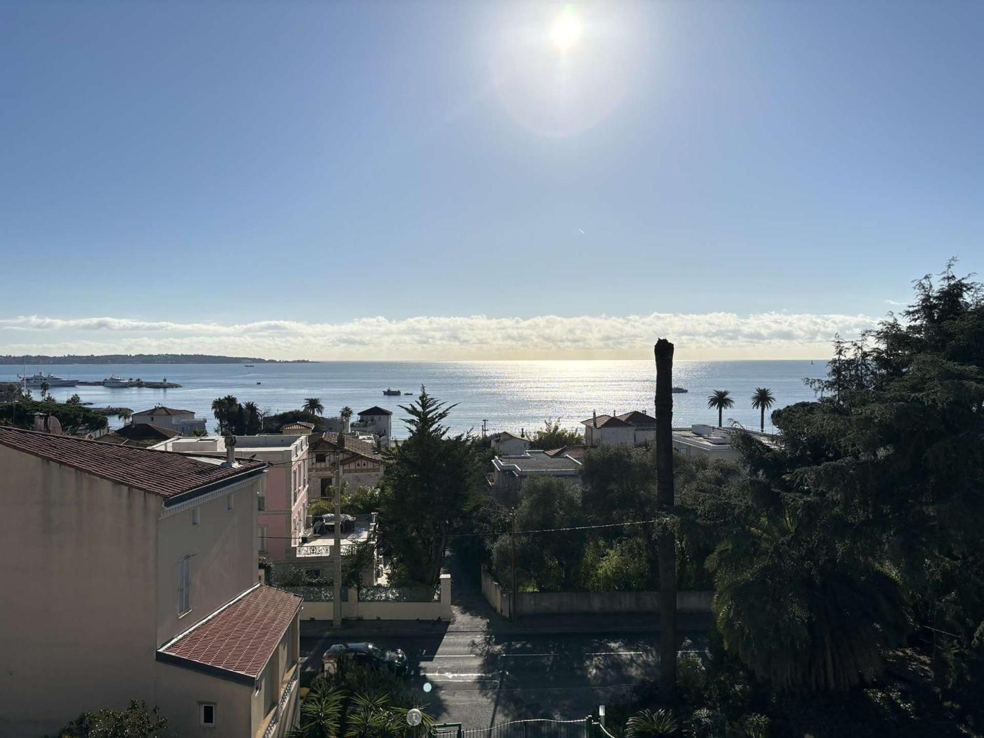 Studio Agreable Avec Loggia, Garage Et Plage A Proximite - 2 Couchages, Golfe-Juan - Fr-1-252-62 Экстерьер фото