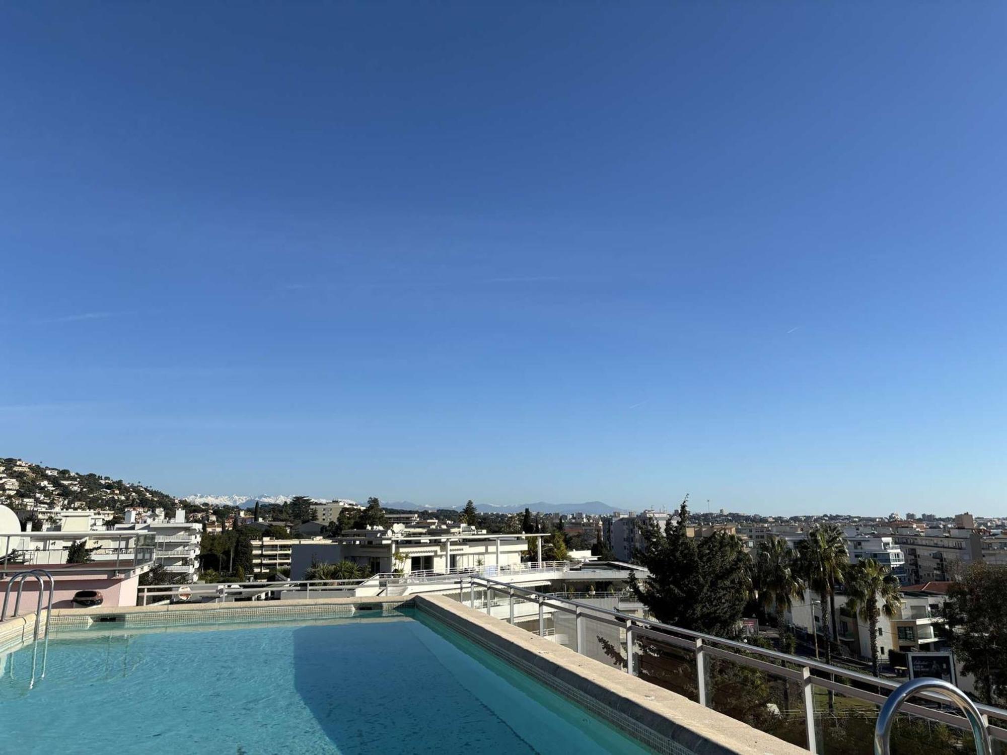 Studio Agreable Avec Loggia, Garage Et Plage A Proximite - 2 Couchages, Golfe-Juan - Fr-1-252-62 Экстерьер фото