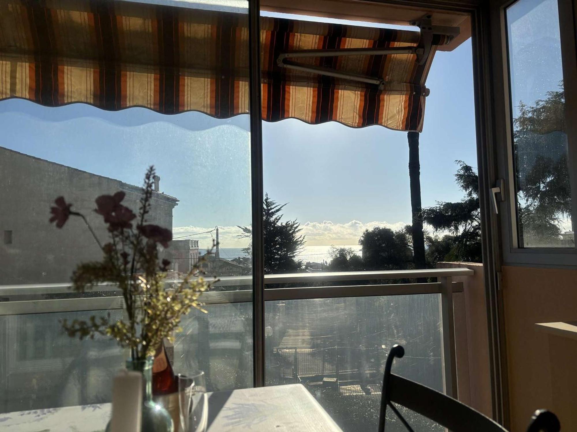 Studio Agreable Avec Loggia, Garage Et Plage A Proximite - 2 Couchages, Golfe-Juan - Fr-1-252-62 Экстерьер фото