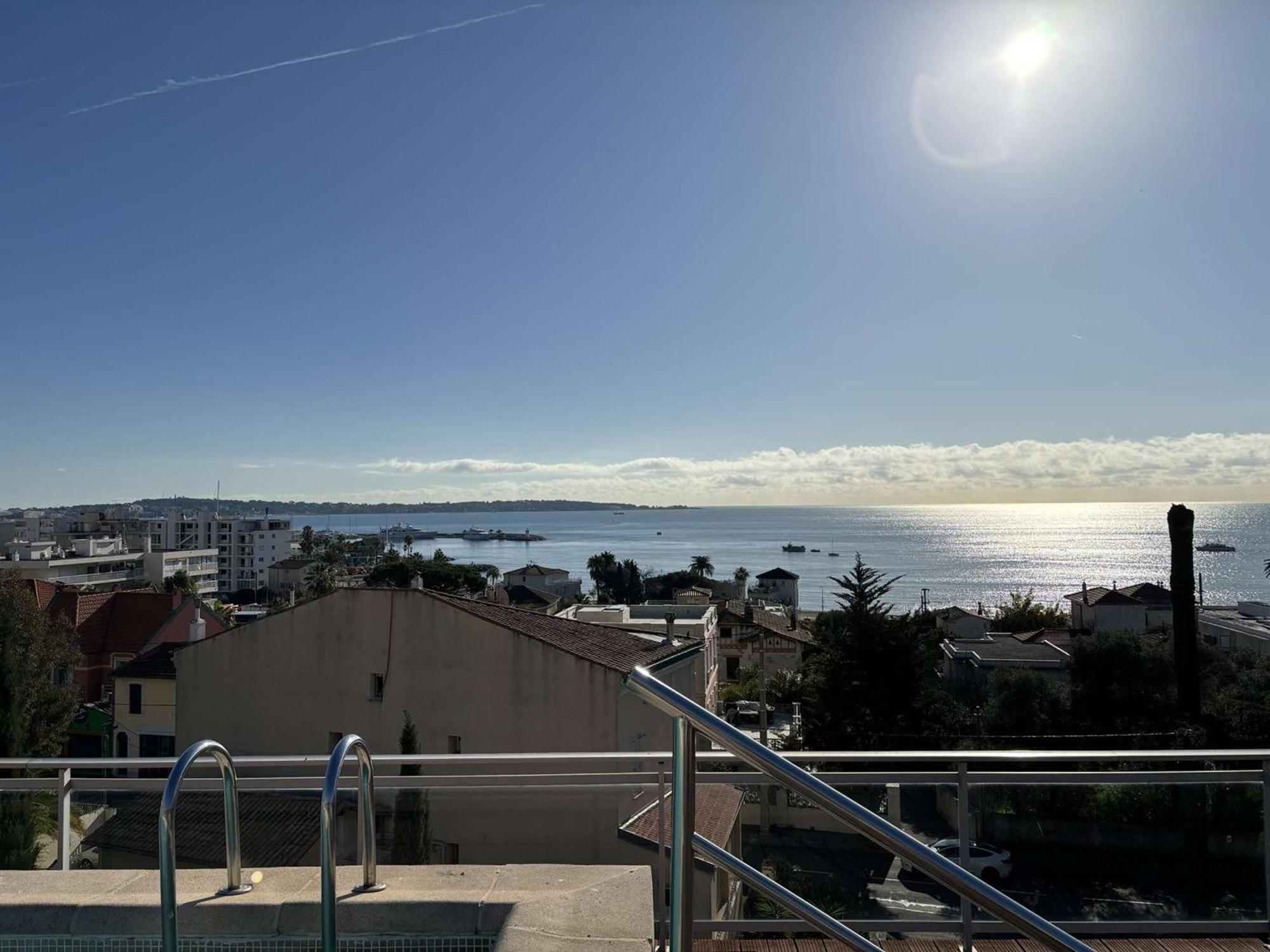 Studio Agreable Avec Loggia, Garage Et Plage A Proximite - 2 Couchages, Golfe-Juan - Fr-1-252-62 Экстерьер фото
